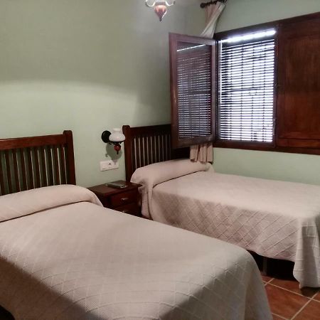 El Rincon De Paco Pensionat Segura de la Sierra Exteriör bild